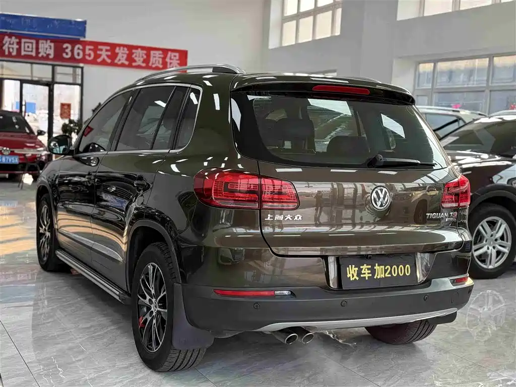 Volkswagen Tiguan 2013 1.8TSI Auto 4WD Luxury фото 9