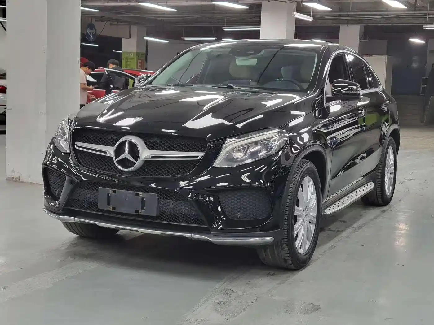 Mercedes-Benz GLE Coupe 2015 GLE 320 4MATIC Coupe SUV