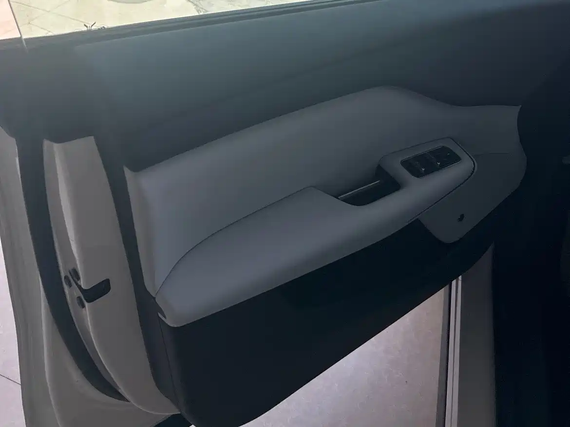 Voyah Auto Voyah Zhiyin 2024 Long Range Smart Edition фото 4