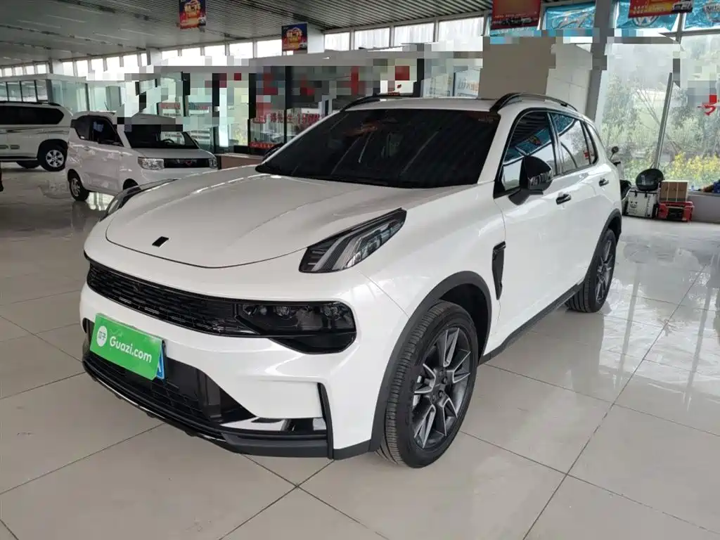 Lynk & Co 01 2025 2.0TD FWD Renewal Pro Edition