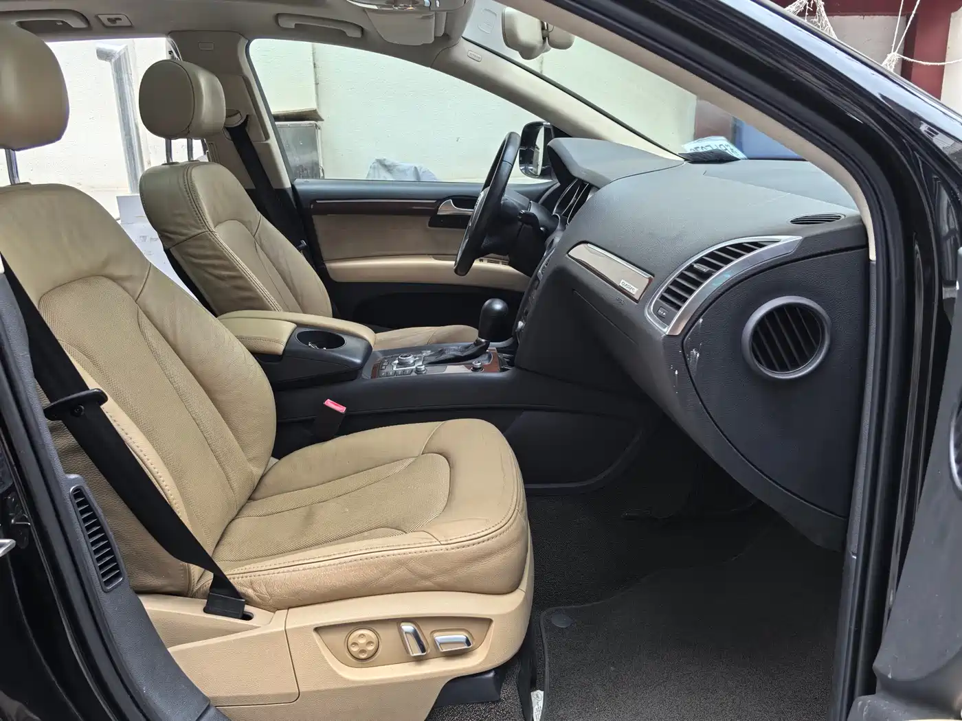 Audi Q7 2011 3.0 TFSI Technology (245kW) фото 11