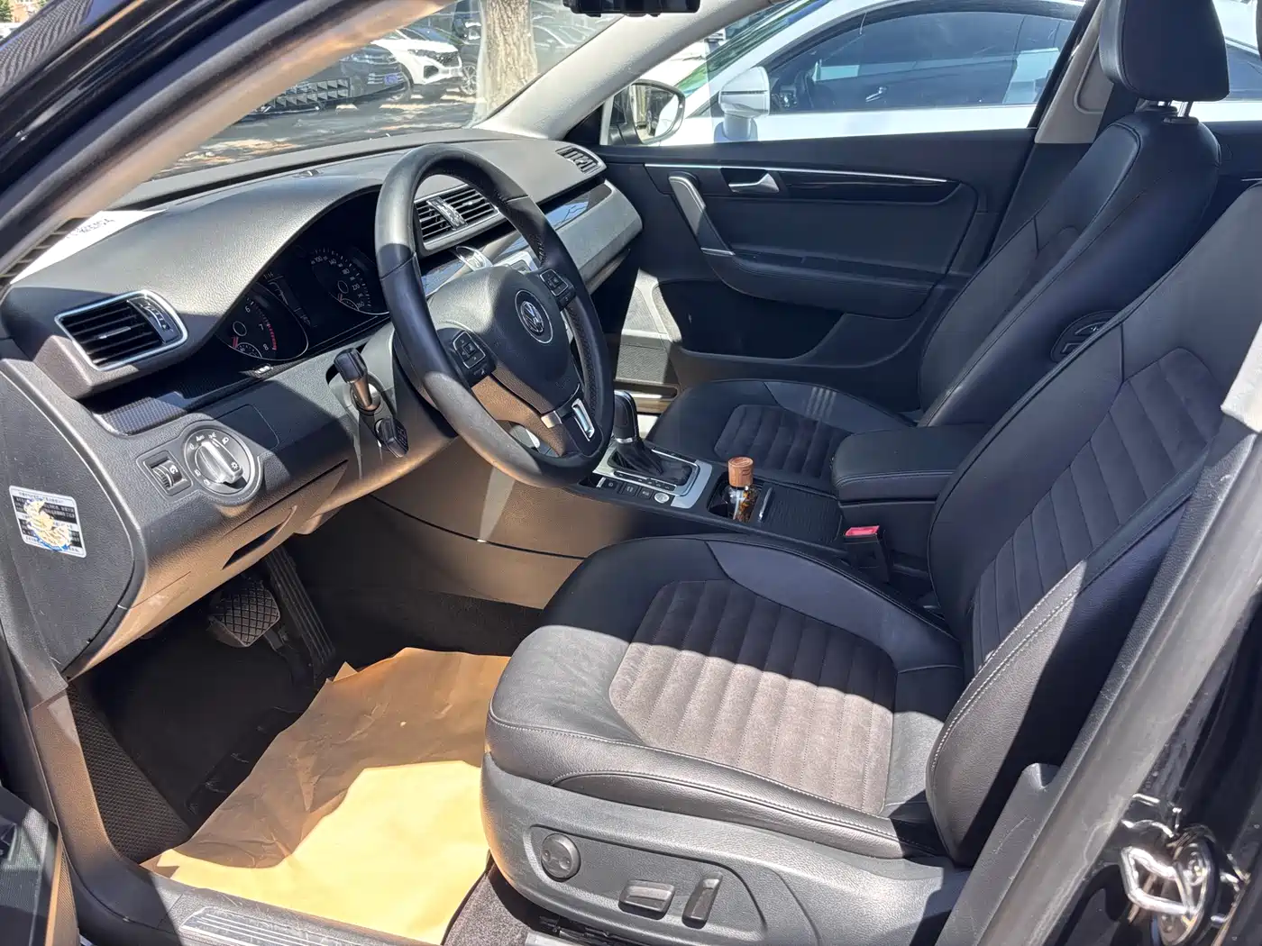 Volkswagen Magotan 2016 1.8TSI Smart Luxury фото 3