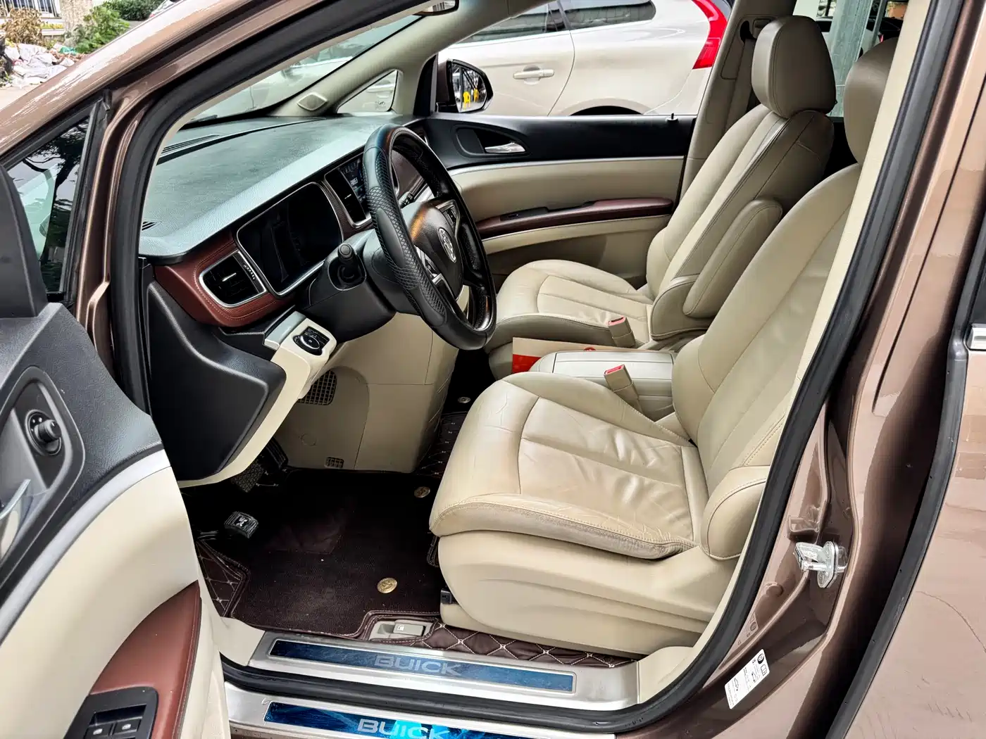 Buick GL8 2018 28T Luxury Model China VI фото 8