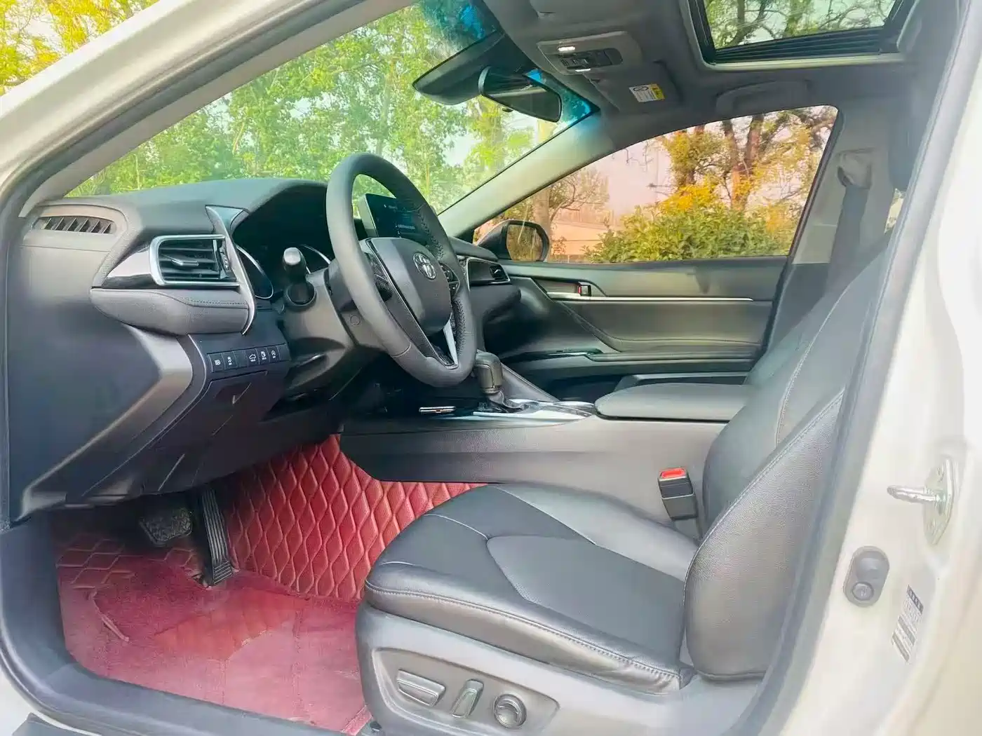 Toyota Camry 2021 2.0G Luxury Edition фото 7