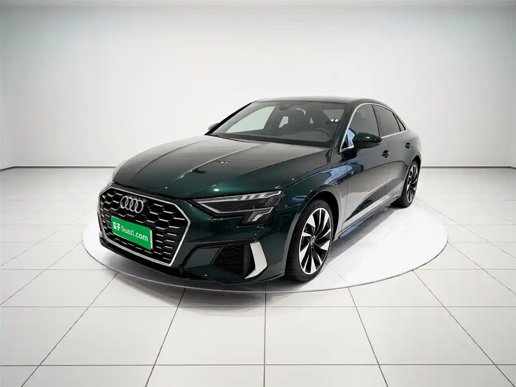 Audi A3 2024 Model A3L Limousine 35 TFSI Fashion Sport фото 2