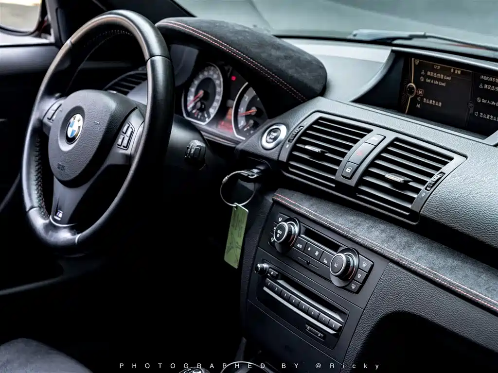 BMW 1 Series M 2012 2011 1M Coupe