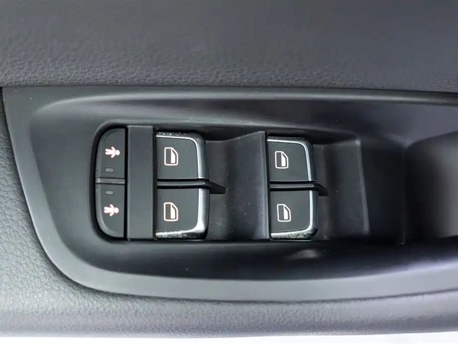 Audi A6L 2017 30 FSI Comfort фото 16