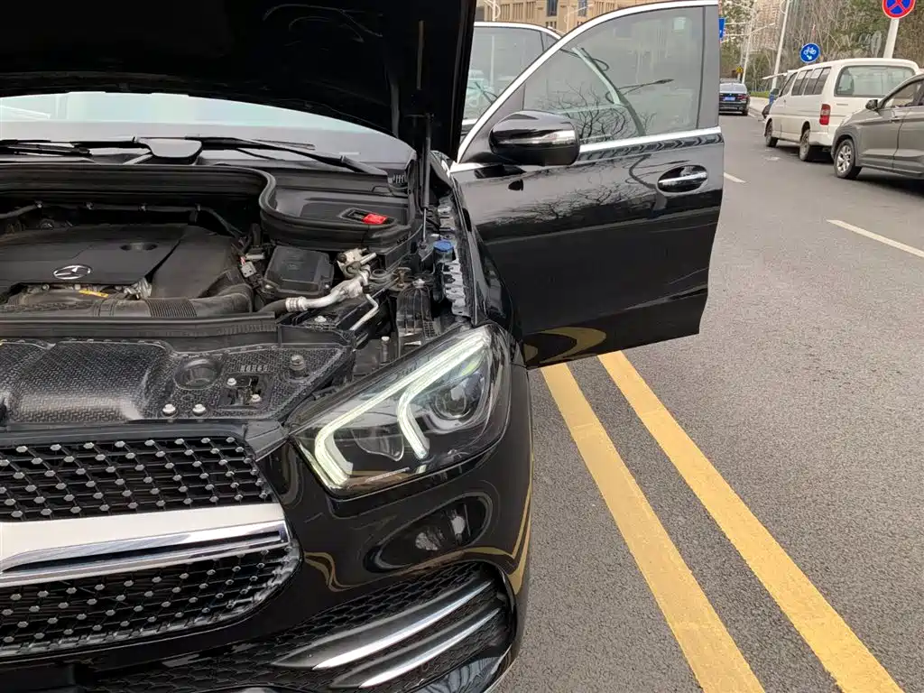 Mercedes-Benz GLE 2021 GLE 350 4MATIC Luxury фото 21