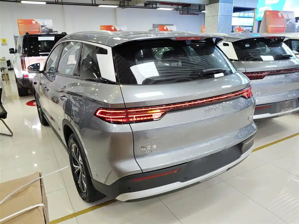 BYD Song Pro New Energy 2025 2nd Generation Smart Drive Edition DM-i 115KM Surpassing Type фото 23