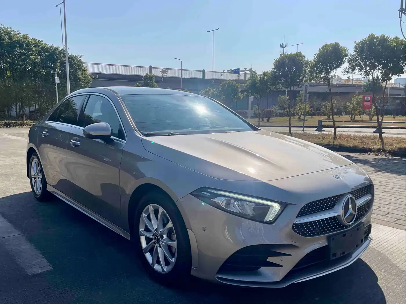 MERCEDES-BENZ CLASS A
