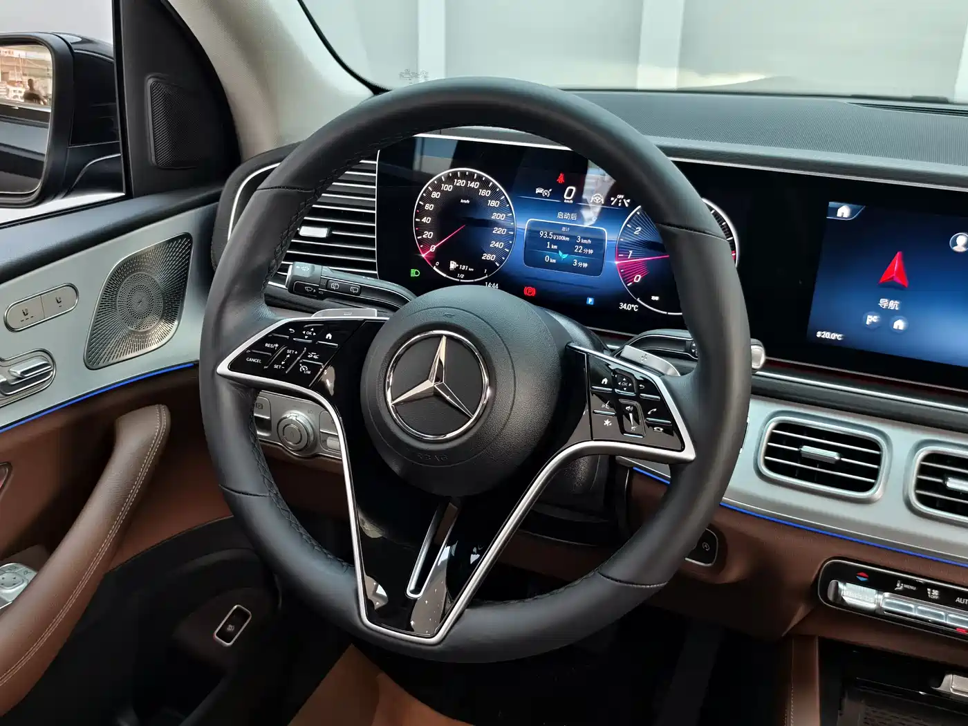 MERCEDES-BENZ GLS