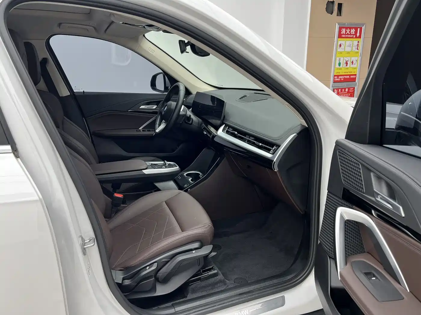 BMW X1 2023 sDrive20Li X Design Package фото 20