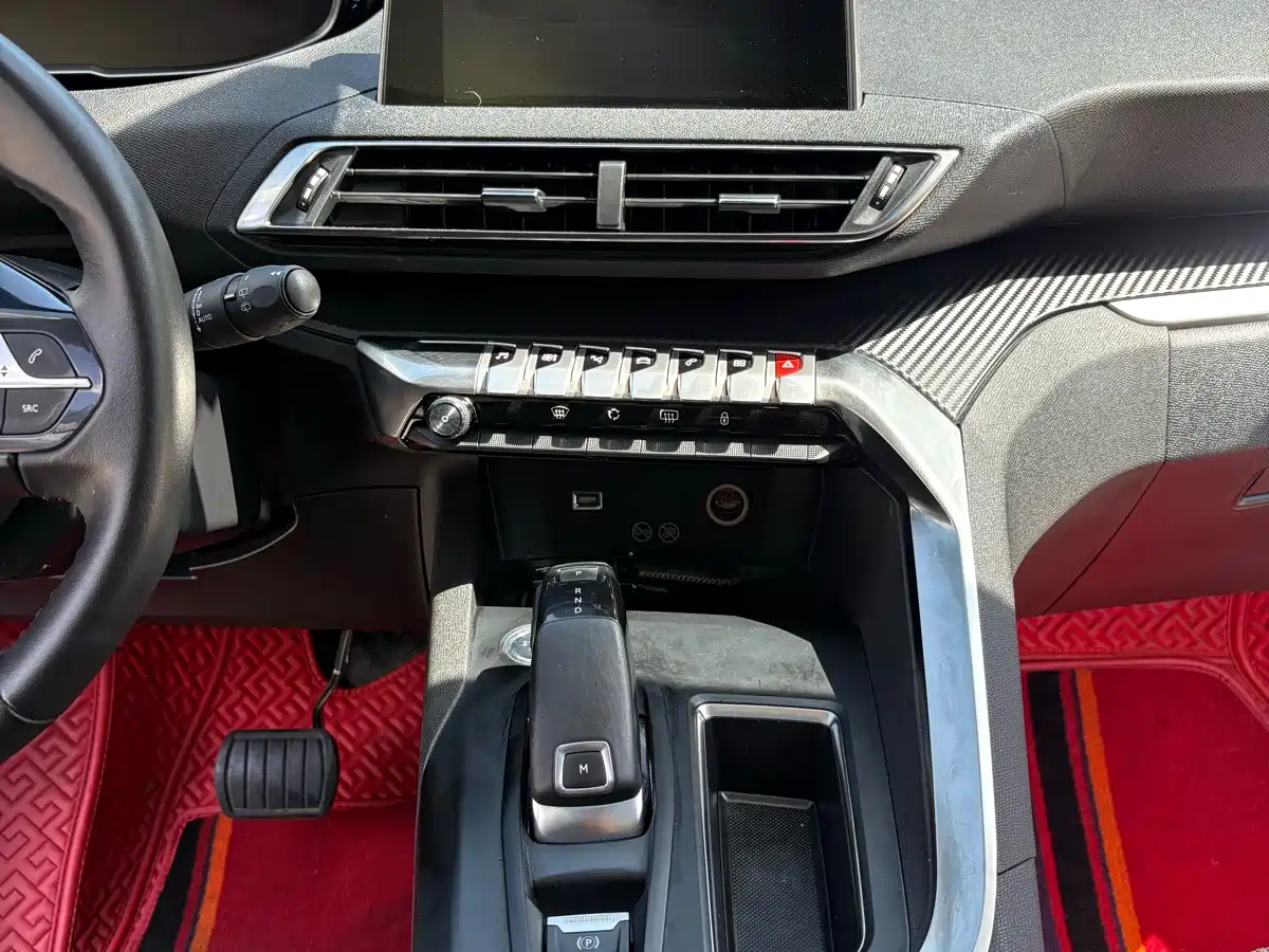 Peugeot 5008 2019 350THP 5-seat Elite Edition фото 17