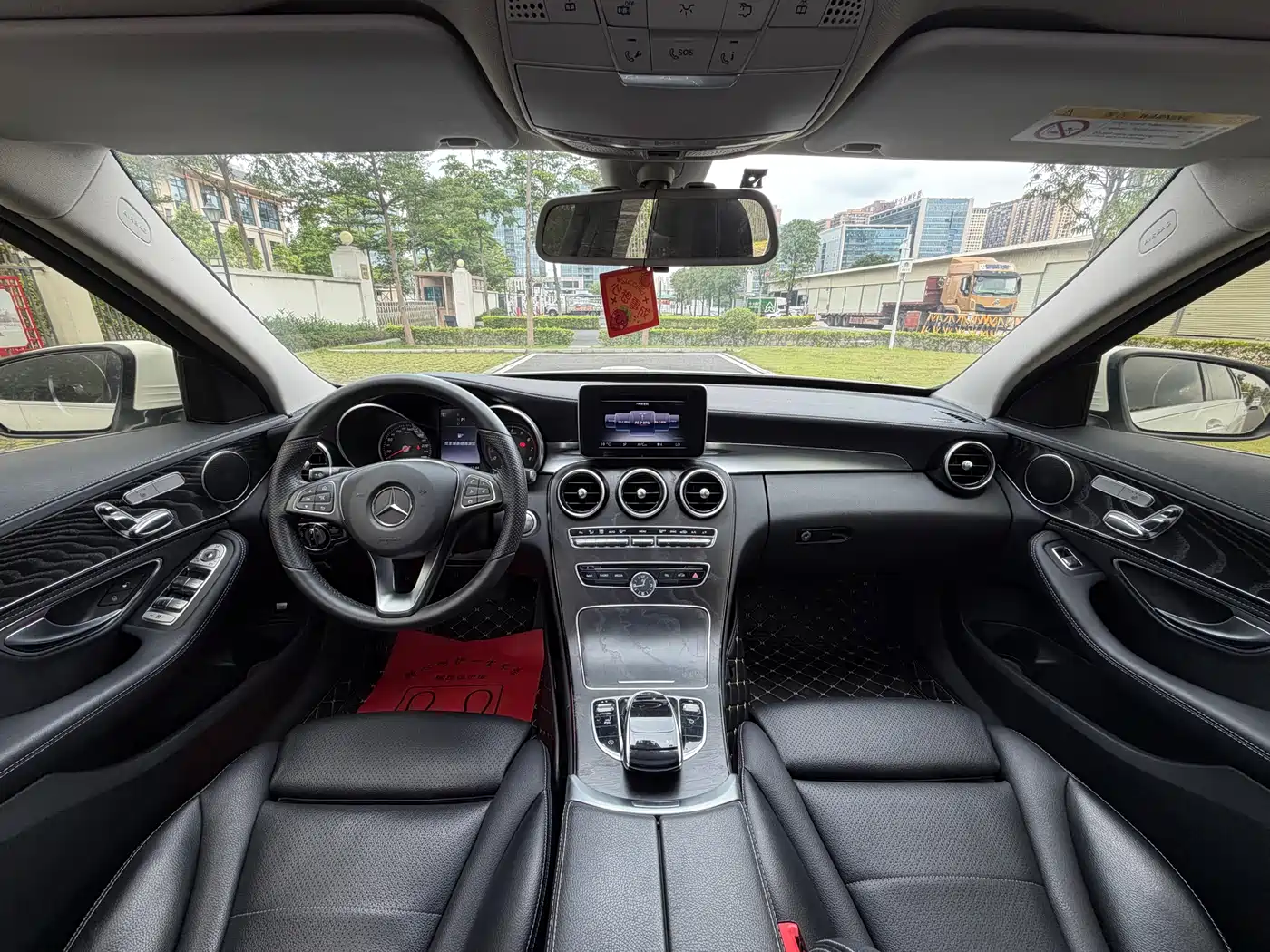 Mercedes-Benz C-Class 2016 C 200 L Sport фото 12