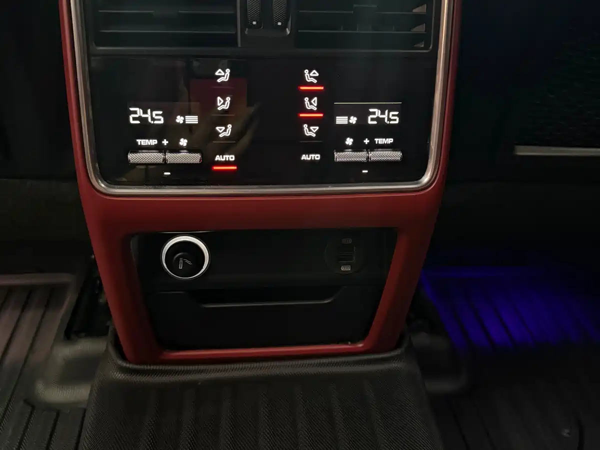 Porsche Cayenne 2018 Cayenne 3.0T фото 15