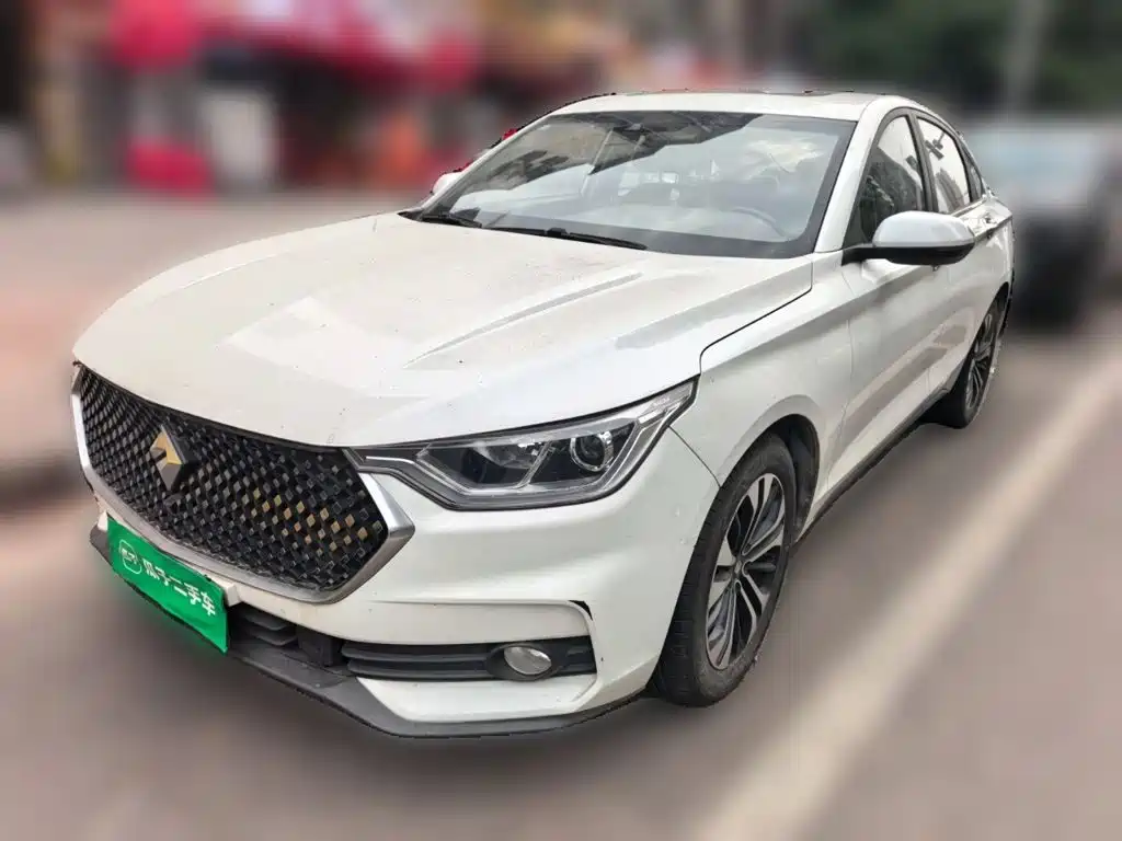 Baojun RC-6 2020 2019 1.5T CVT 24-hour Online Premium