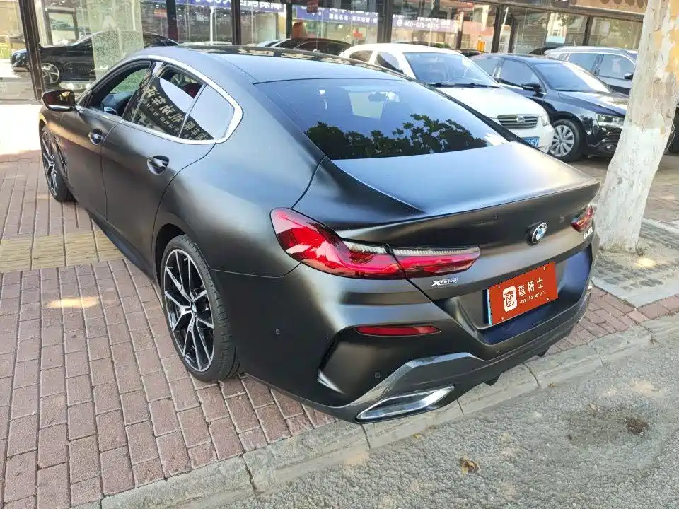 BMW 8 Series 2022 2021 840i xDrive 4-door Coupe M Sport Package