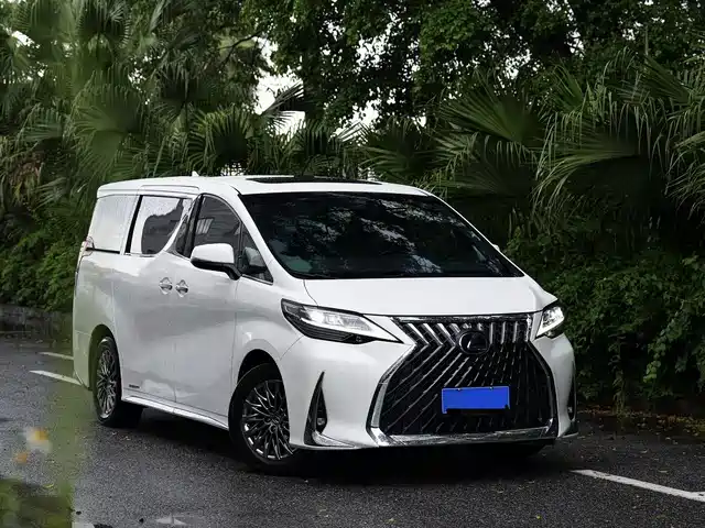 Lexus LM 2020 300h Seven-Seater Elegance Edition