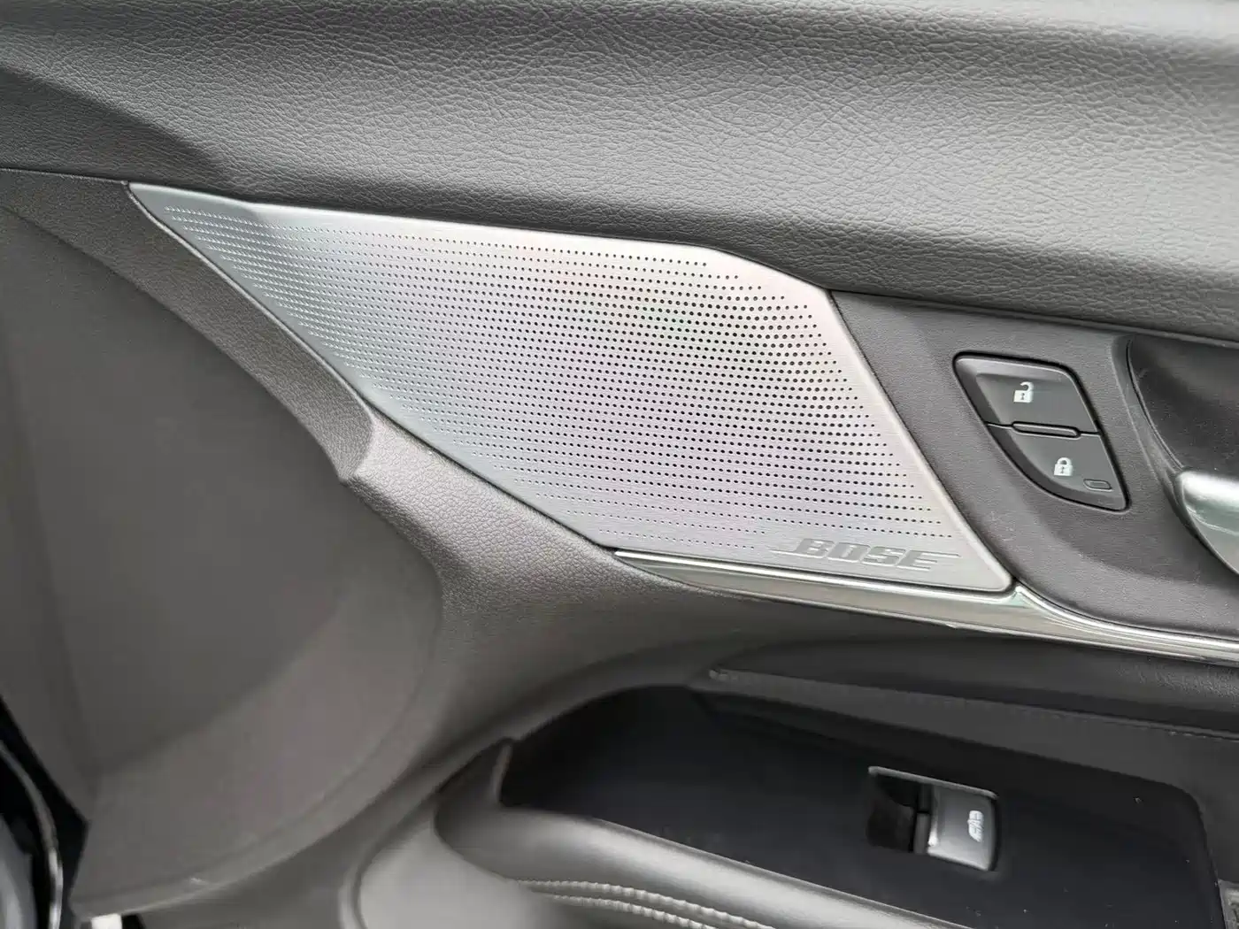 Cadillac CT4 2023 2022 28T Luxury Model