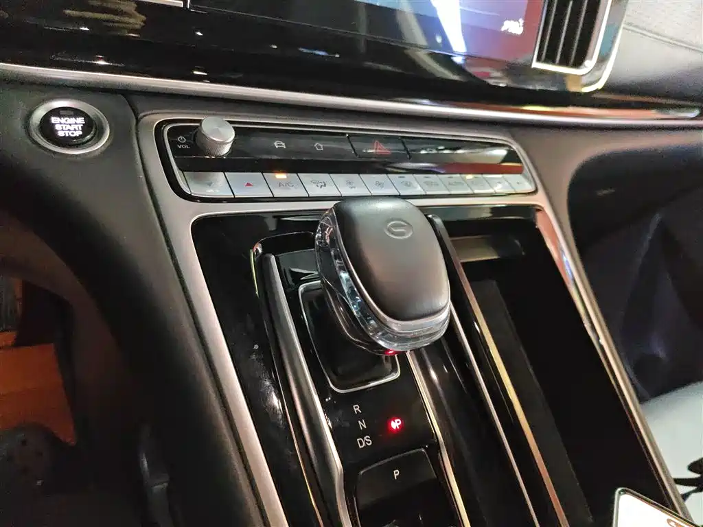 GAC Trumpchi Trumpchi M8 2021 Master Series 390T Ultimate Edition фото 6