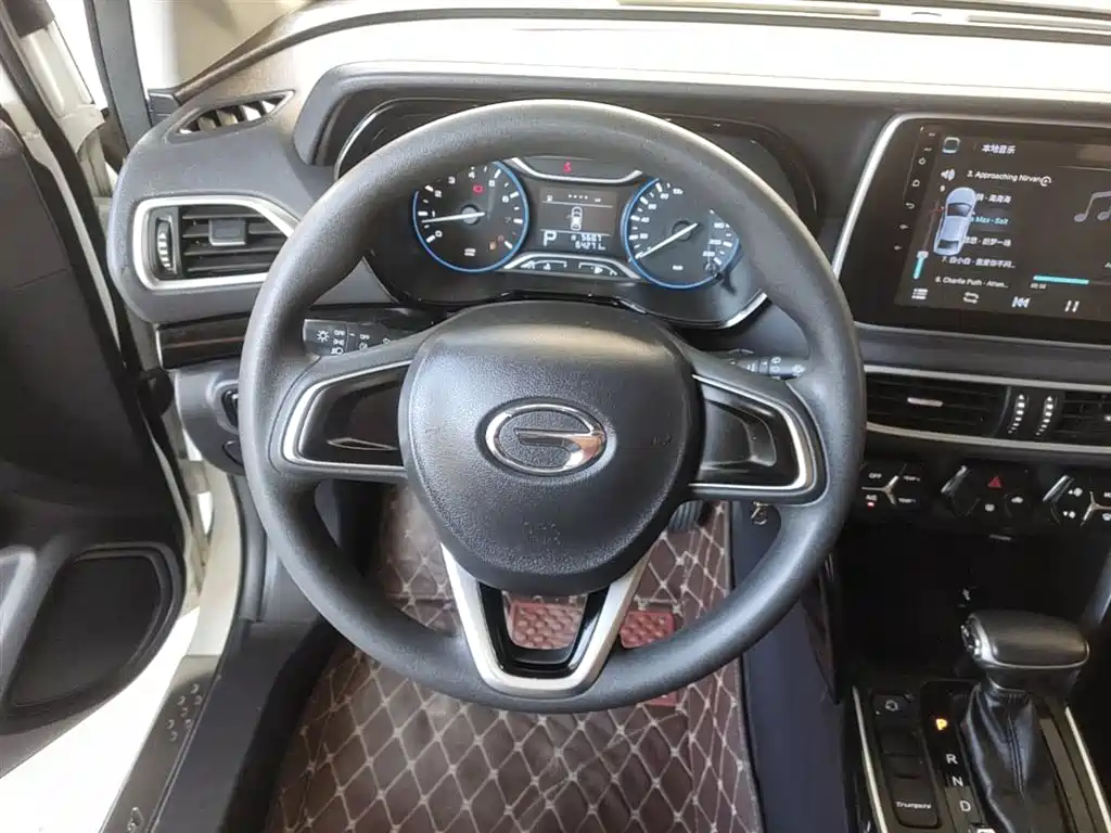 GAC Trumpchi Trumpchi GS4 2018 200T G-DCT 2WD Comfort Edition фото 11