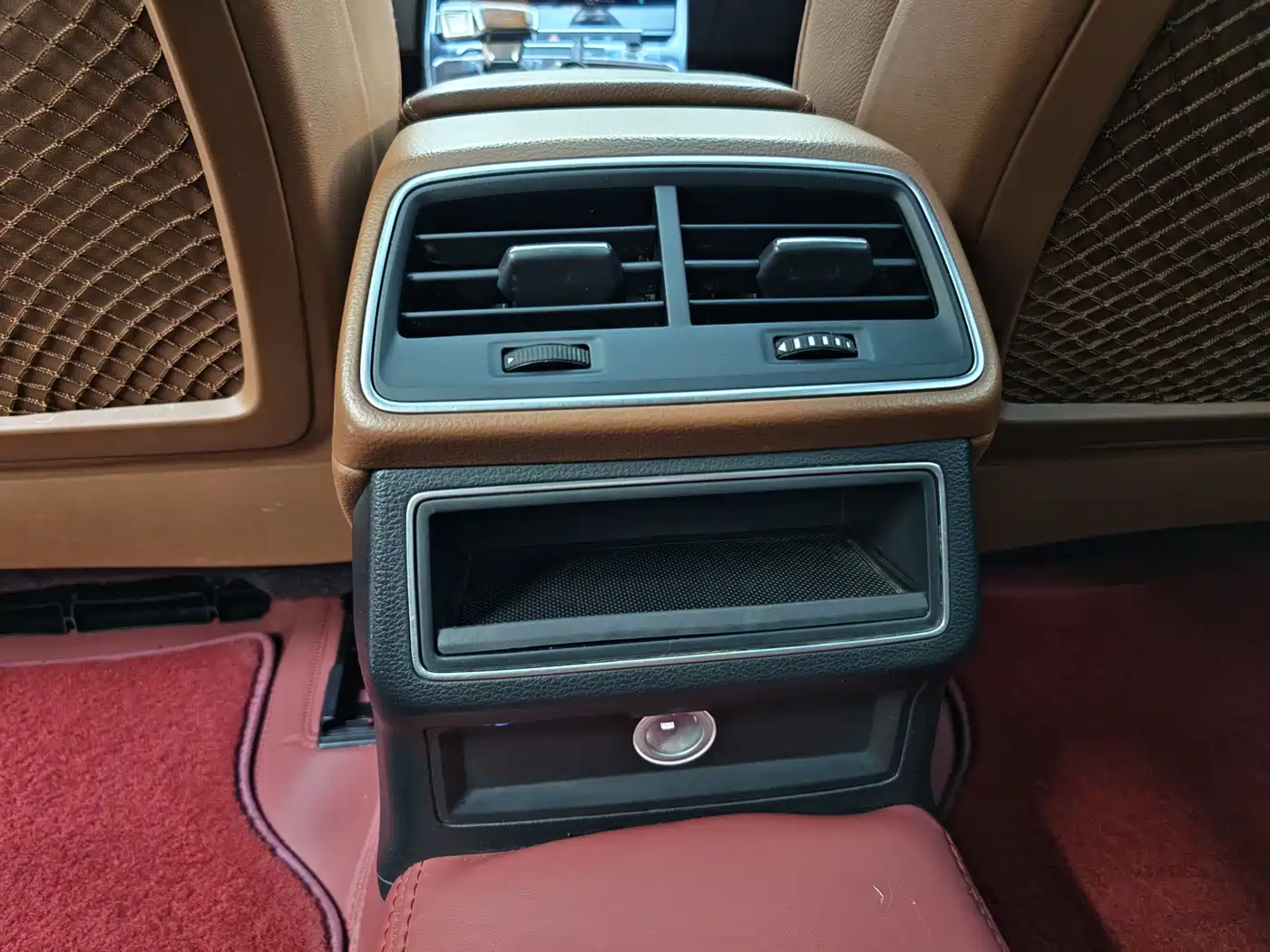 Audi A6L 2020 40 TFSI Luxury Dynamic фото 11