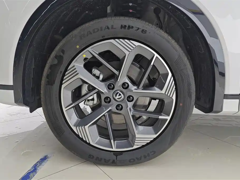 Фото CHANGAN CS75PLUS 2026 6