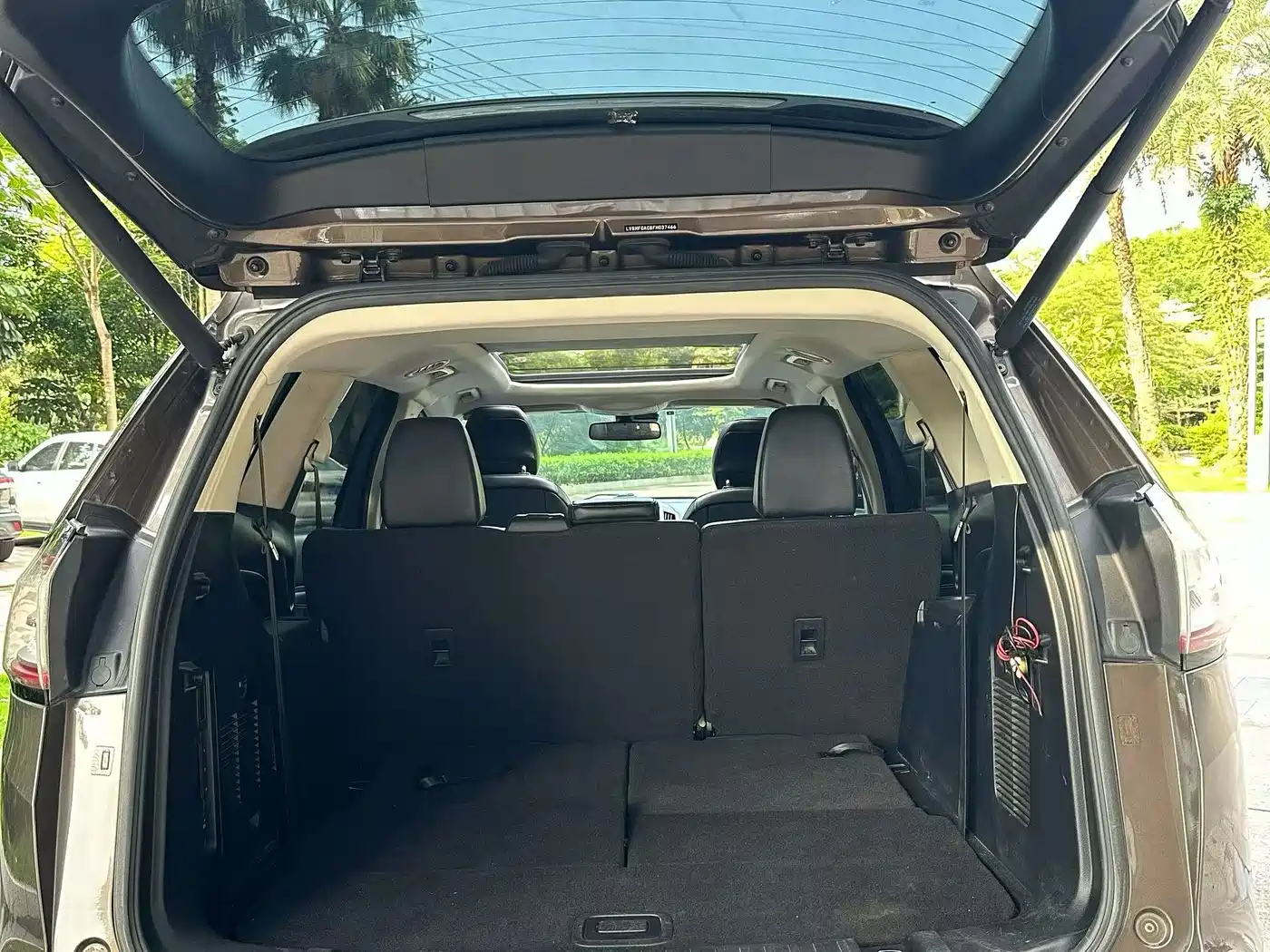 Фото 9 - Ford Edge