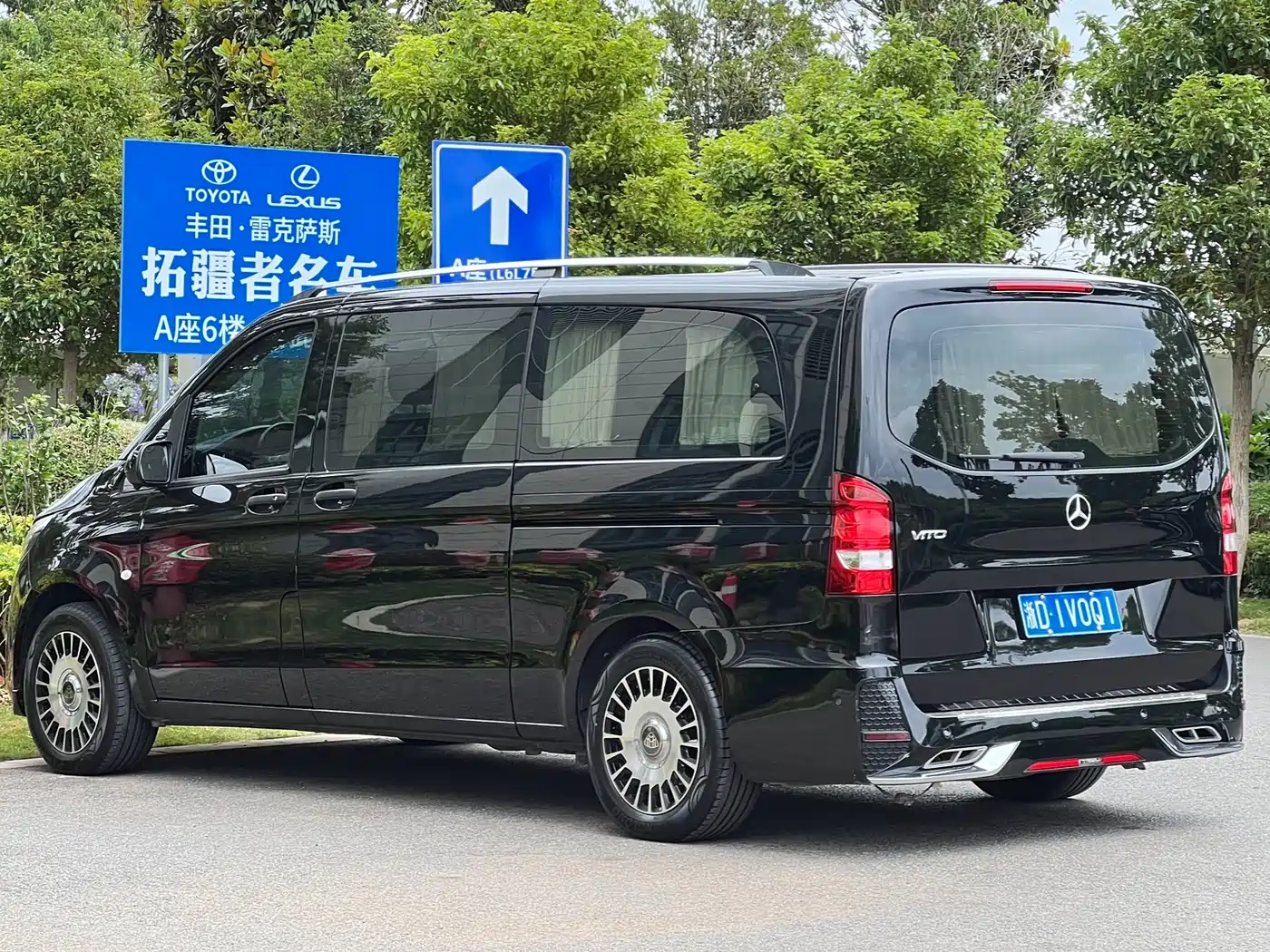 Mercedes-Benz Vito 2020 2.0T Business Edition (7-seater) фото 8