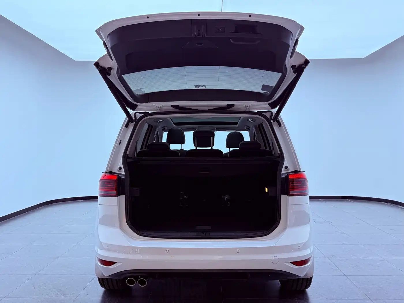 Volkswagen Touran 2016 Touran L 280TSI DSG Elegance фото 23