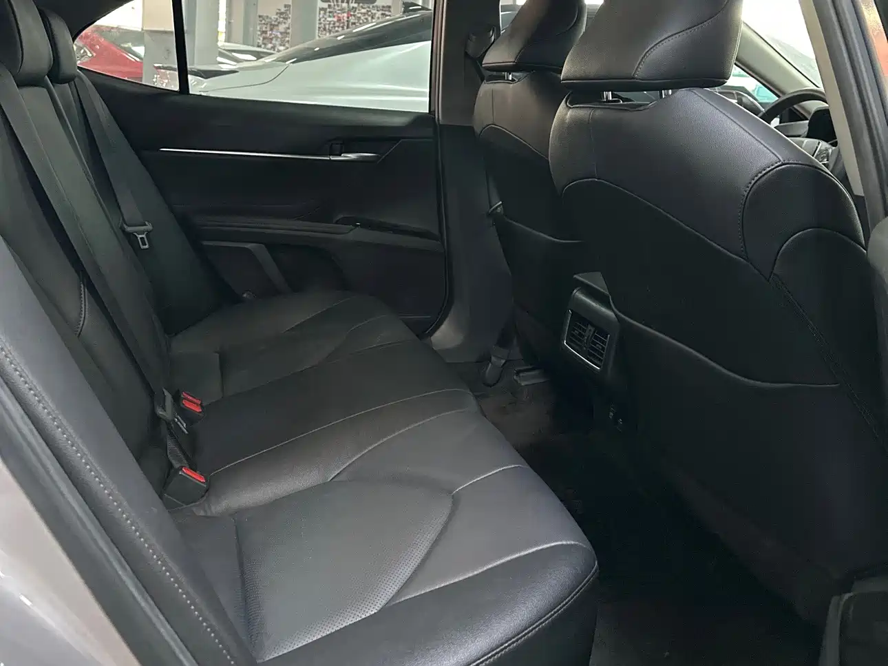Toyota Camry 2021 2.0G Luxury Edition фото 15