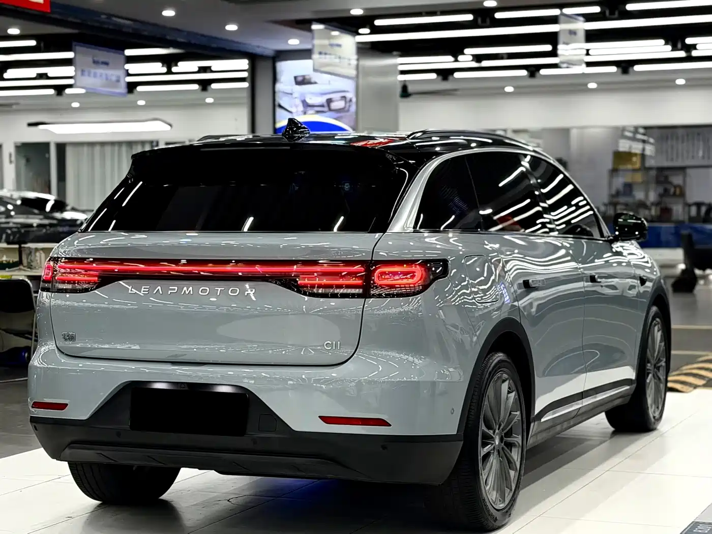 Фото 6 - Leapmotor C11