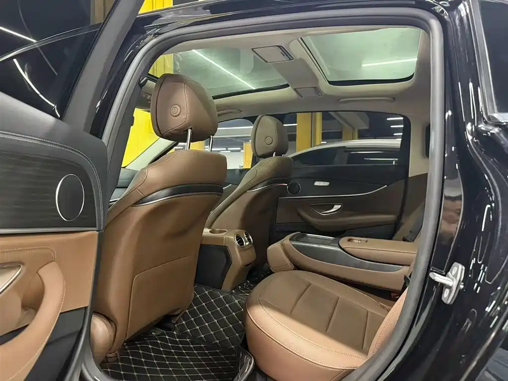Mercedes-Benz E-Class 2020 Facelift E 260 L Sport фото 6