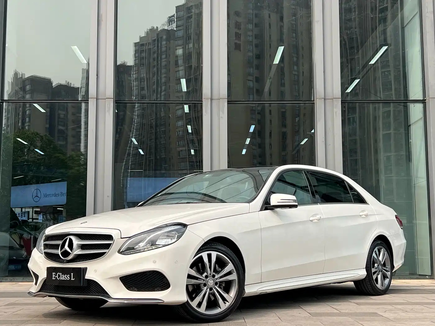 Mercedes-Benz E-Class 2015 Facelift E 260 L Sport