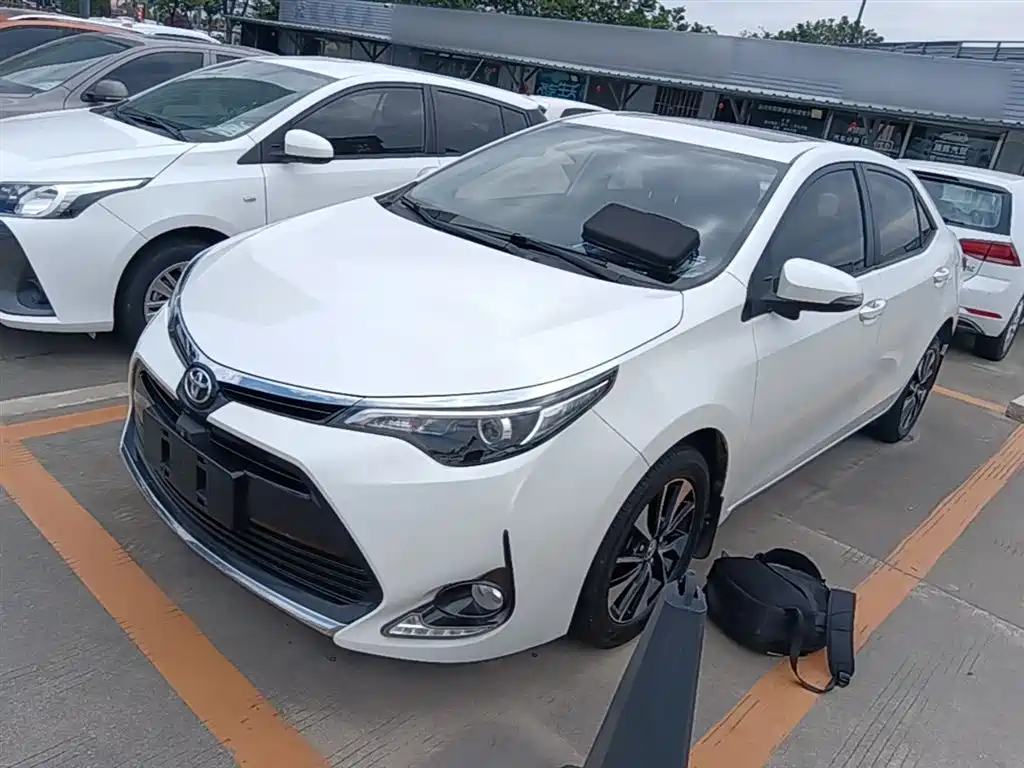 Toyota Levin 2018 185T CVT Premium Edition China V