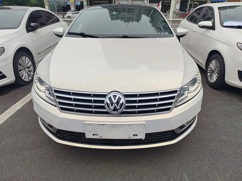 Volkswagen FAW-Volkswagen CC 2018 1.8TSI Premium фото 3