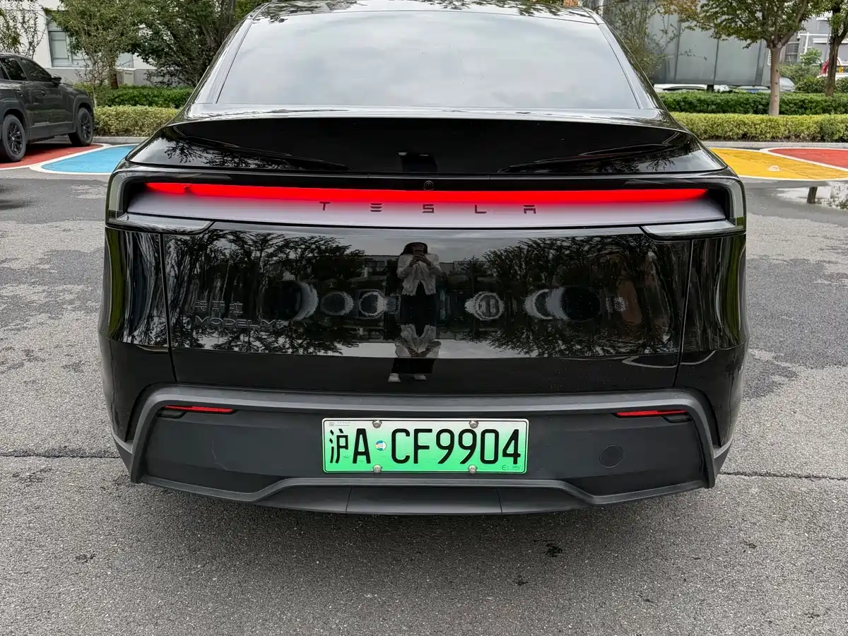 Фото 5 - Tesla Model Y