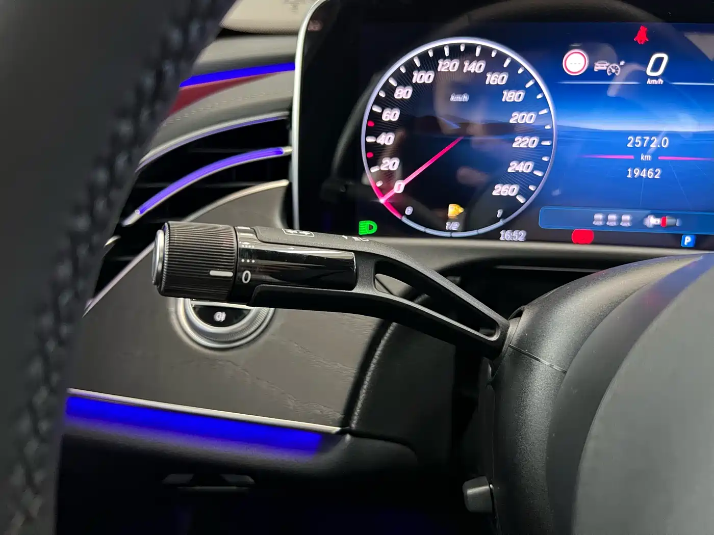 Mercedes-Benz E-Class 2024 E 300 L Fashion Sport фото 34