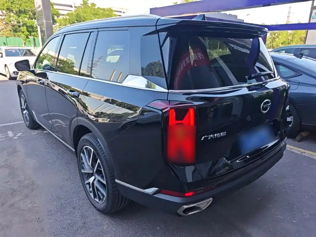 GAC Trumpchi Trumpchi GS8 2022 Pilot Series 2.0TGDI 2WD Premium Edition (7-Seater) фото 5