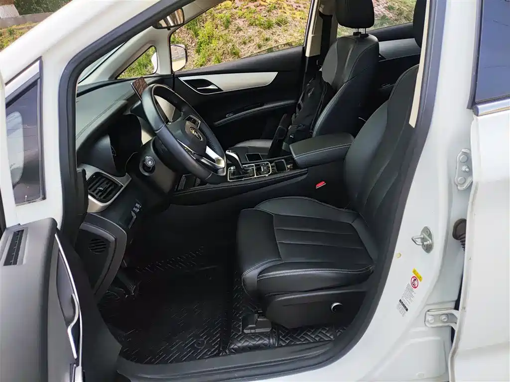 BYD Song MAX 2021 Upgrade 1.5T Automatic Premium Edition 6-Seater фото 15