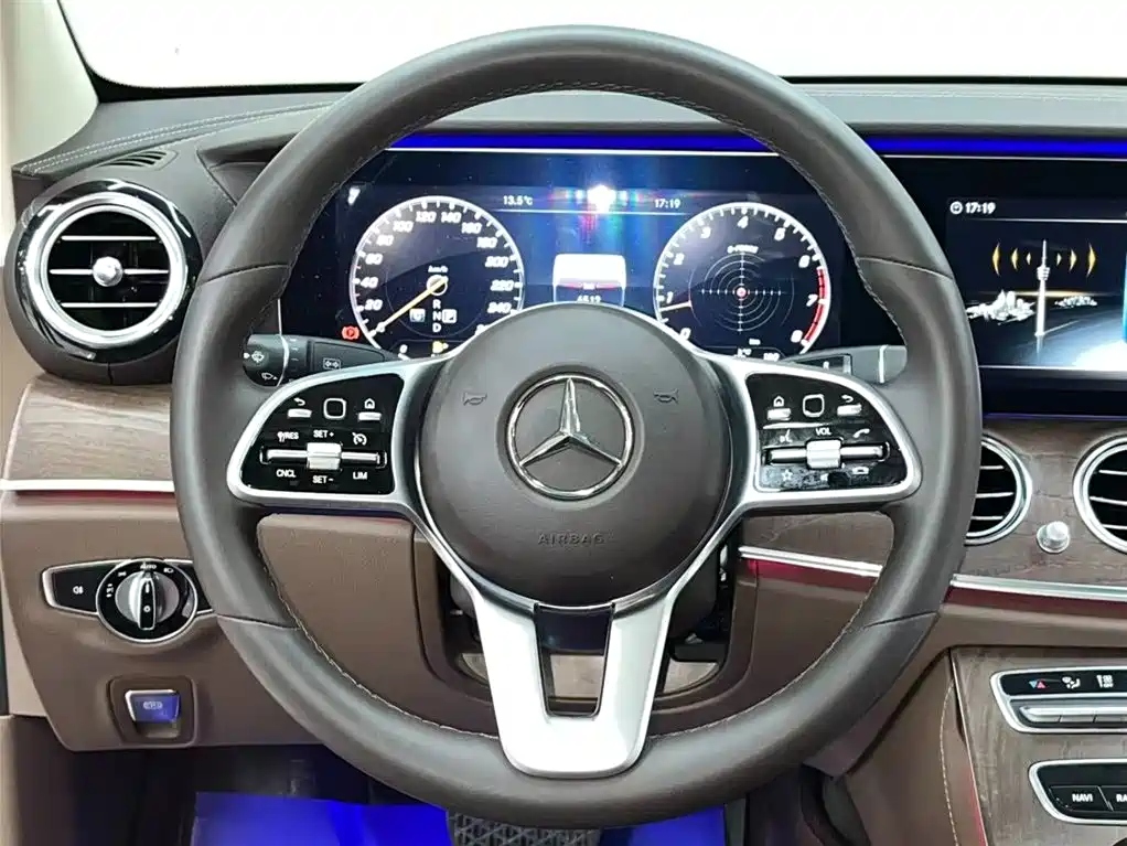 Mercedes-Benz E-Class 2019 Facelift E 300 L Fashion фото 9