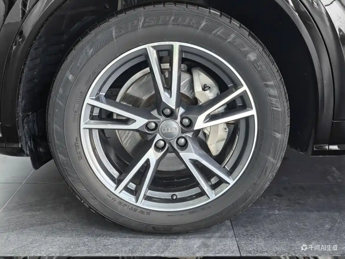 Audi Q5L 2018 40 TFSI Prestige Fashion (China V) фото 4