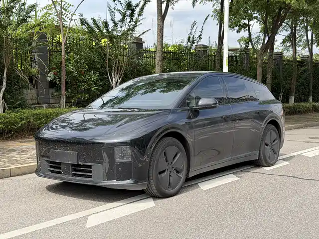 Li Auto i6 2026