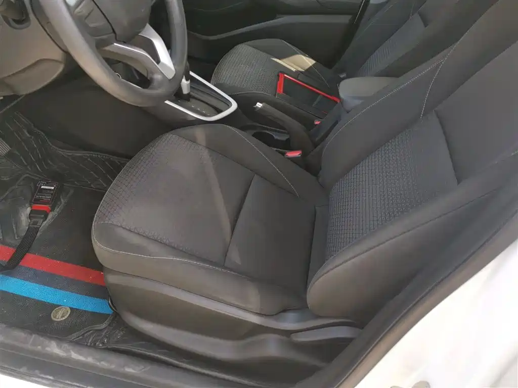 Chevrolet Cavalier 2020 325T Automatic Joy Edition фото 15