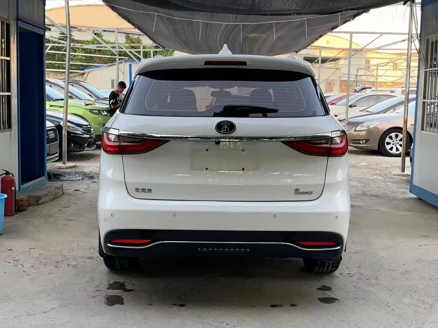 BYD Song MAX 2017 1.5T Automatic Comfort 7-seater фото 8