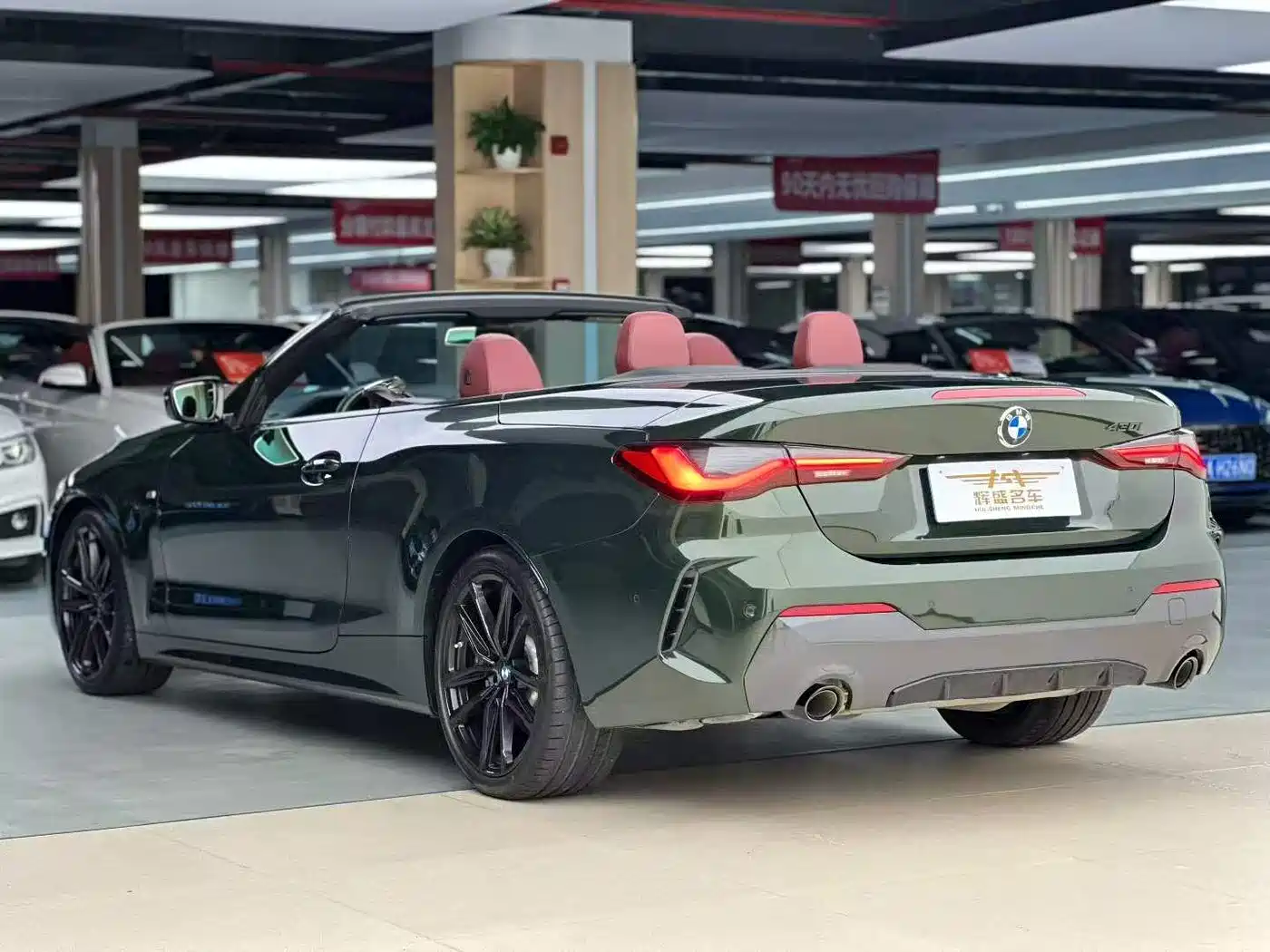 BMW 4 Series 2022 430i Convertible M Sport Shadow Night Package фото 4