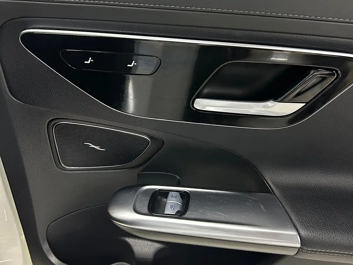 Mercedes-Benz C-Class 2024 Facelift C 260 L Sport фото 20