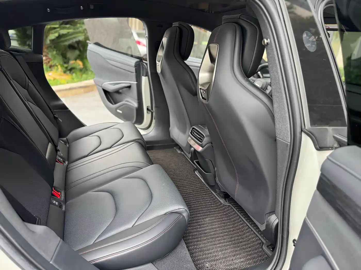 Xiaomi Auto Xiaomi SU7 2024 RWD Ultra Long Range Advanced Smart Driving Pro Edition фото 7