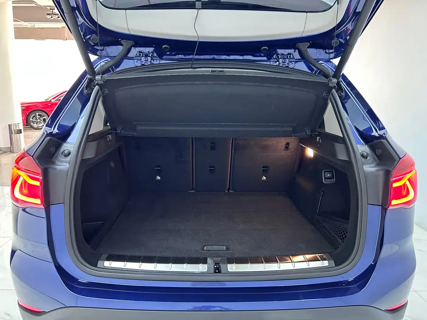 BMW X1 2018 sDrive18Li Premium Model фото 22