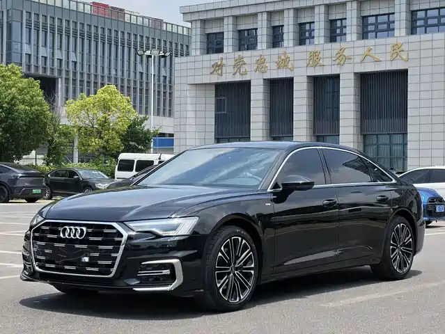 Audi A6L 2023 Facelift 45 TFSI Premium Dynamic
